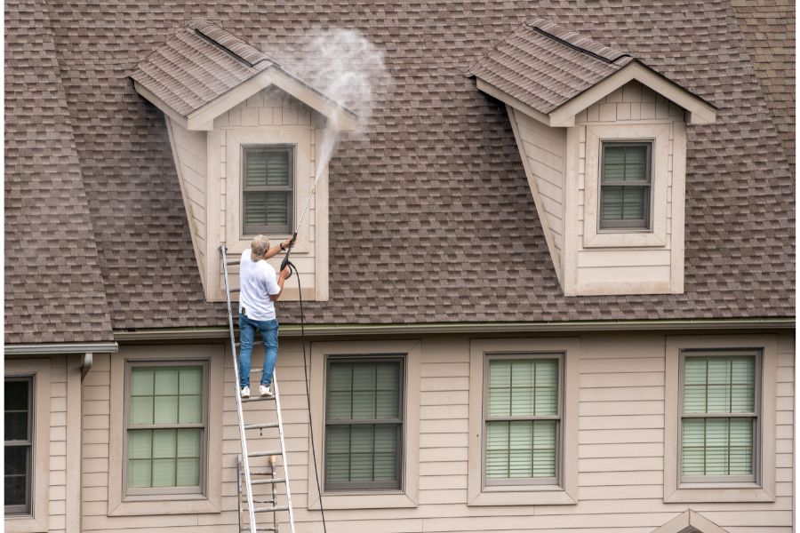 House Washing From Coastal Breeze Softwash